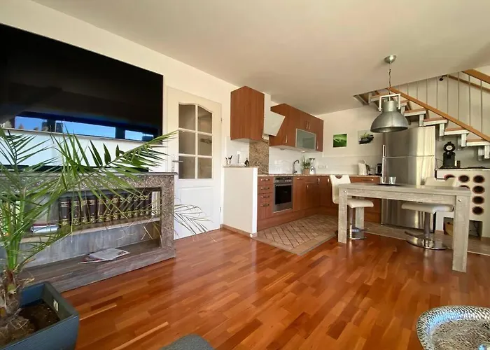 Wohlfuehloase Mit 2 Baeder 80 Qm Apartmán *